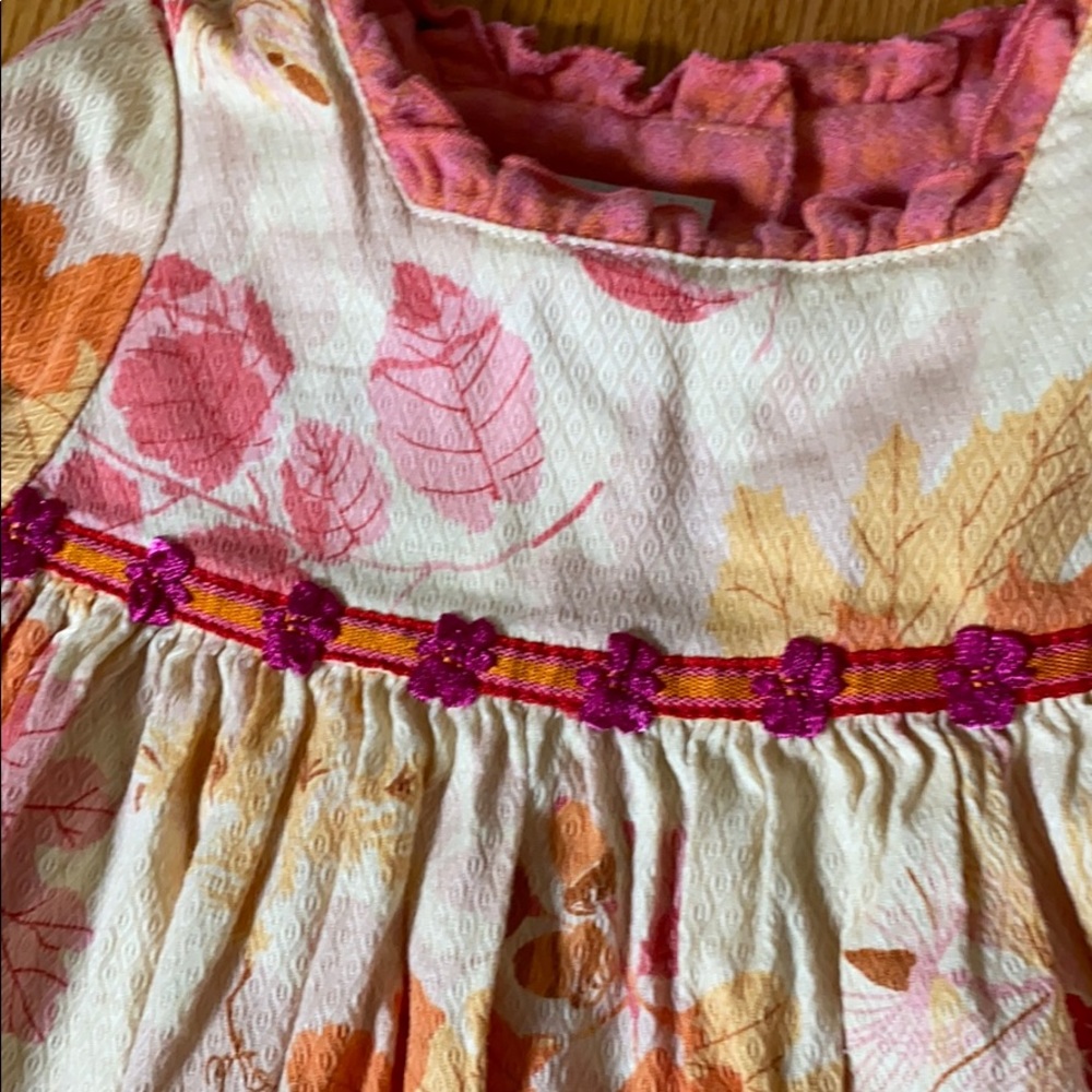 Beautiful floral dress - Picture 2 of 5